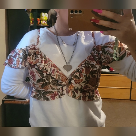 Farm Rio Ruffled Bikini Top NWOT - Picture 8 of 12